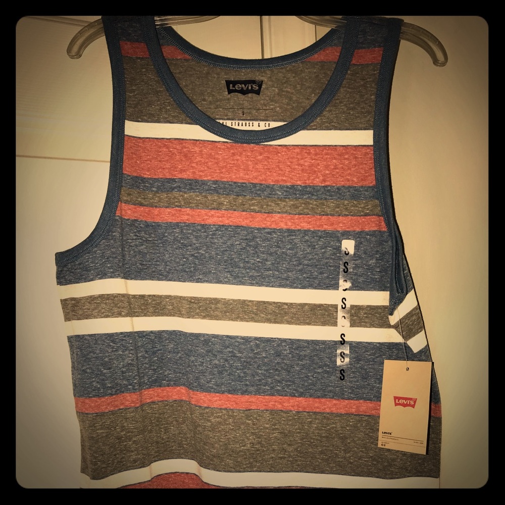 NWT Lev’s Tee